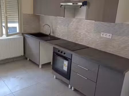 à louer – t2 de 45 m² – persan