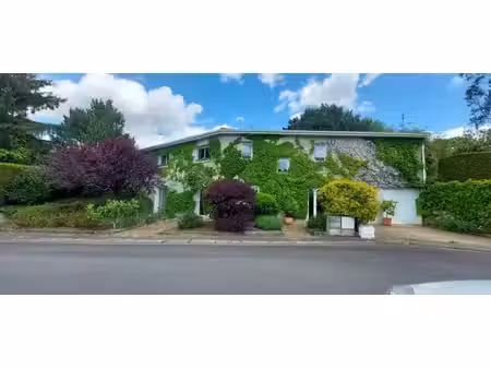 maison de ville 9 pièces