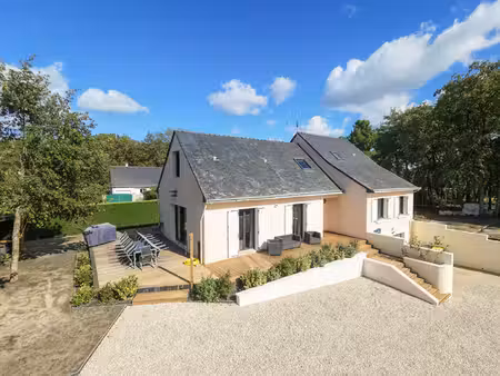 maison ancienne rénovée de 7 pièces à vendre à rives du loir en anjou