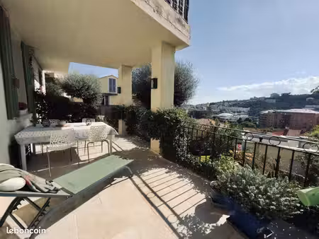 bastia – t2 rénové – jardin 180 m² + terrasse 30 m² - vue citadelle