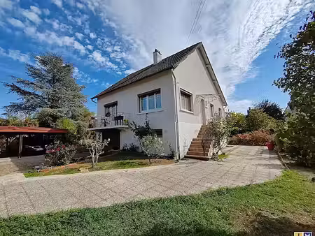 vente maison 5 pièces 129.73 m² à saint-doulchard (18230)  180 000 €