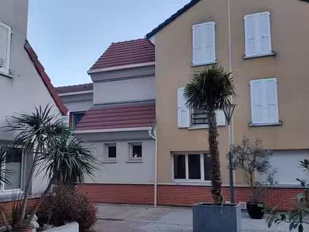 maison 3 chambres + parking