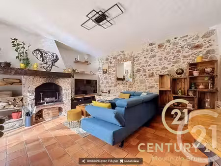 appartement f3 bis à louer - 4 pièces - 77 41 m2 - grasse - 06 - provence-alpes-cote-d-azu