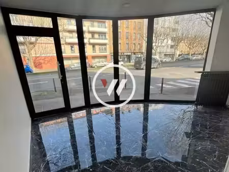 local commercial 17 m²