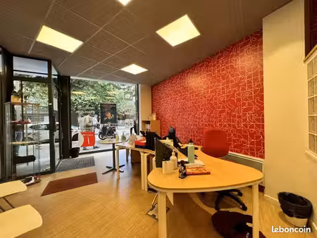 bureau 195 m²