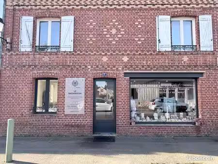 à louer local commercial