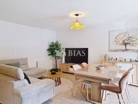 appartement 3 pièces 60 m²