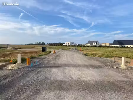 terrain 368 m² authie