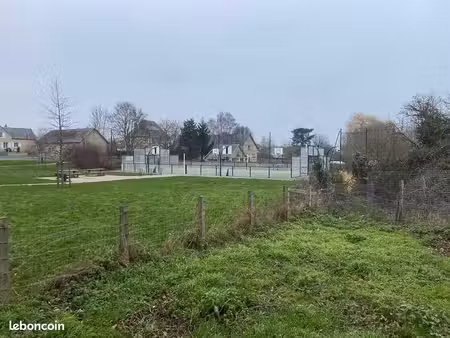 terrain 450 m² maltot