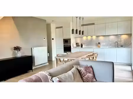 appartement à louer à oostkamp pour € 950 avec 2 chambres à coucher