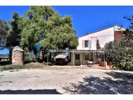 maison 5pièce(s) 3chambre(s) 91 m² saint-saturnin-lès-apt (84490)