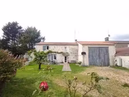 vente maison à sainte-flaive-des-loups (85150) : à vendre / 103m² sainte-flaive-des-loups