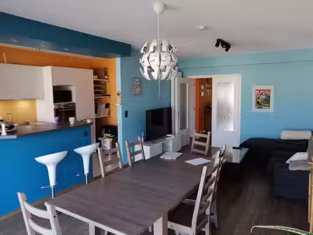 appartement lumineux avec vue sur dérivation