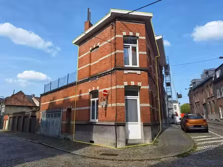 maison en plein centre ville 3 chambres - 900 €
