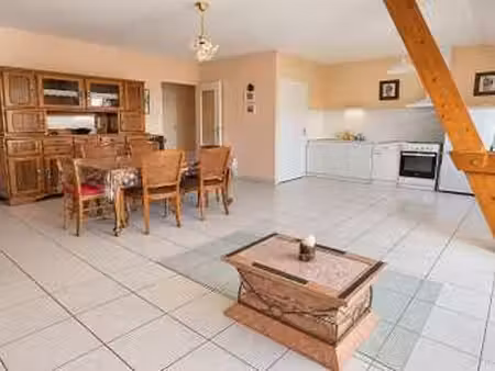 vente appartement 3 pièces à saint-aubin-d'aubigné (35250) : à vendre 3 pièces / 67m² sain