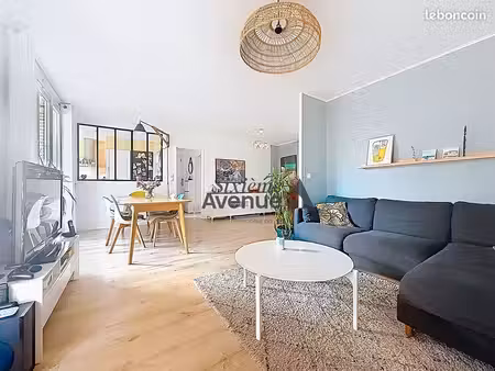 appartement 4 pièces 82 m²