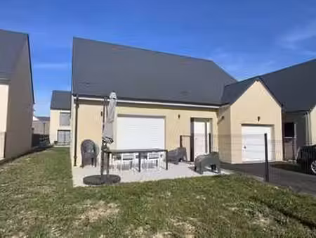 location maison à bretteville-sur-laize (14680) : à louer / 90m² bretteville-sur-laize