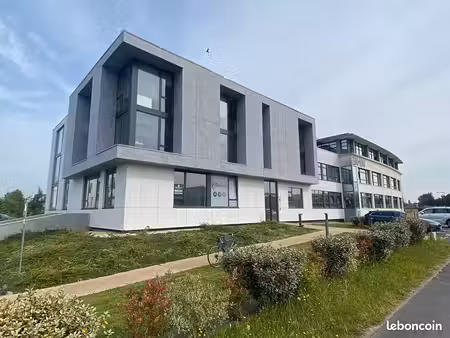 bureaux 18 m² saint contest