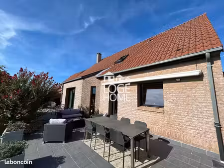 maison 5 pièces 170 m²