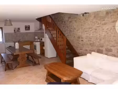 maison meublée de village