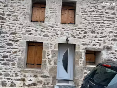 location maison 3 pièces 78 m2