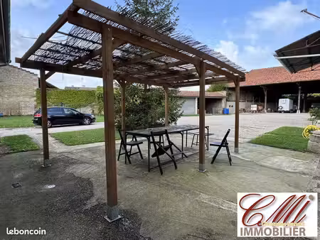 maison 5 pièces 145 m²