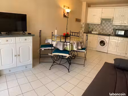 f2 meublé argeles plage 570 euros