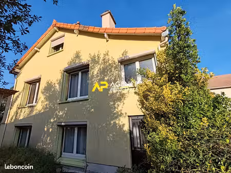 maison 4 pièces 80 m²
