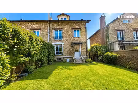 maison 5 pièces 97 m²