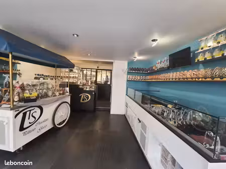 à vendre fond de commerce chocolaterie – pâtisserie – glacier artisanal | centre ville mon