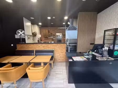 restaurant pizzeria