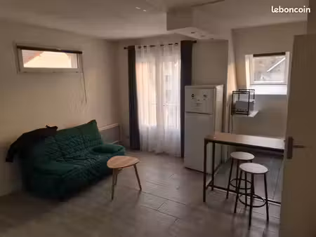 studio meublé à louer