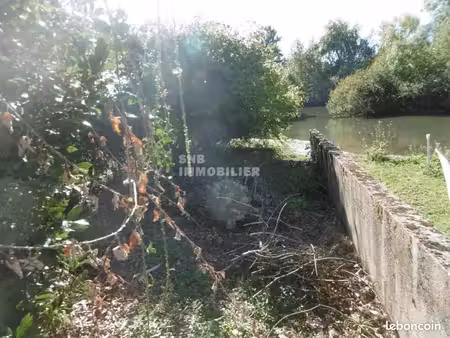 terrain 322 m² ruelle sur touvre