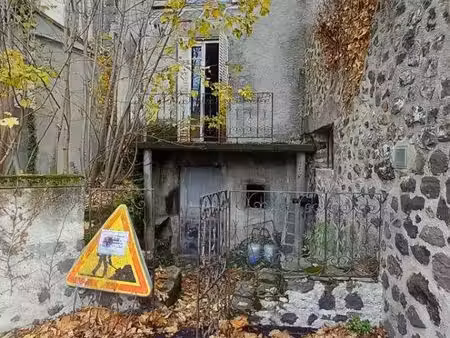 immeuble de rapport 80 m² murat