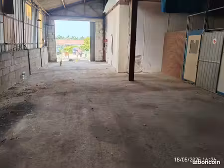 location local commercial