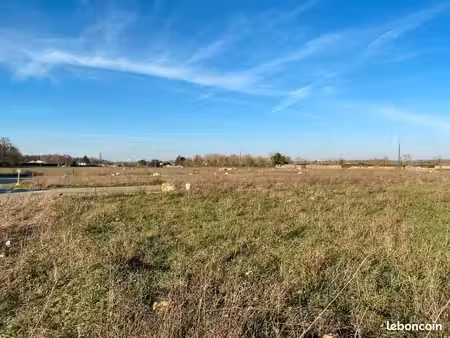 terrain 686 m² port d envaux