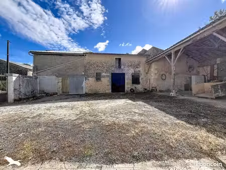ferme 4 pièces 75 m²