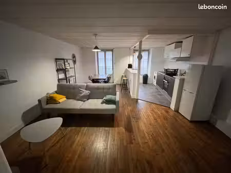 appartement t3 meublé et rénové à ruffec
