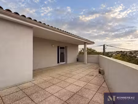 appartement t3 avec terrasse