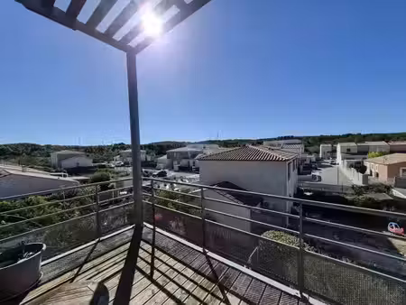 magnifique appartement t3 avec terrasse