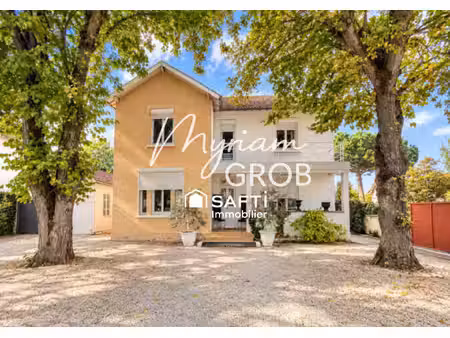 montauban – maison de ville de caractère – 140 m² – 3 chambres – terrain 1 075 m² – piscin