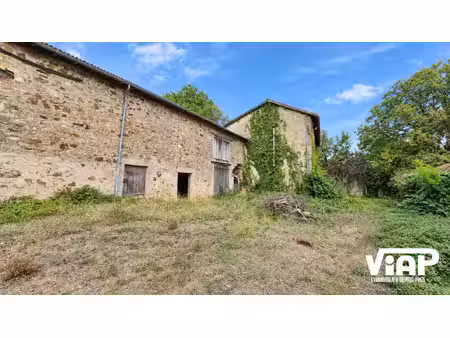 maison et granges à rénover