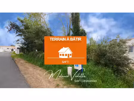 terrain constructible et viabilisé de 846 m² à la tranche-sur-mer