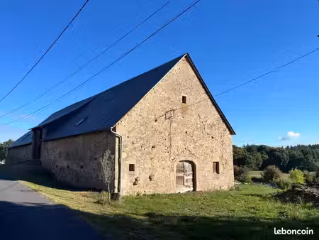 grange 2 pièces 500 m²