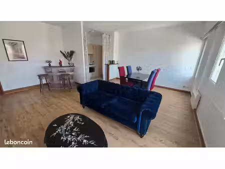 appartement t2 – 58 m² – vieux-port la rochelle – balcon et garage fermé