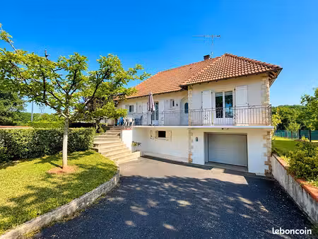 maison 5 pièces 131 m²