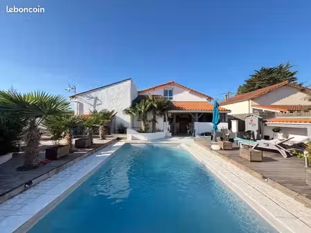 maison 5 pièces 130 m²