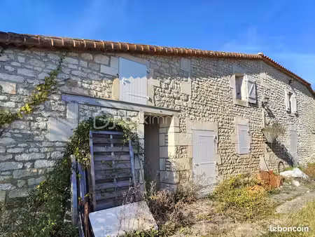 maison 11 pièces 325 m²