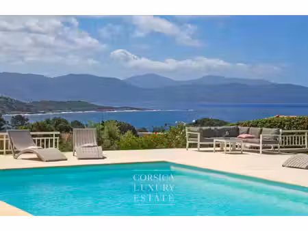 villa de luxe à vendre à coggia