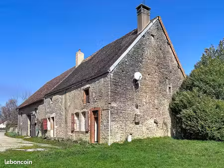 maison 2 pièces 81 m²